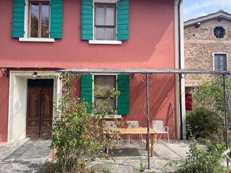 Vicchio Shared Room Shared Bathroom 909.090909090909 stay image