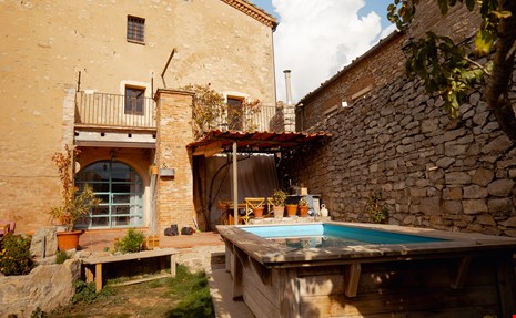 Sant Pere Sallavinera Weekly and Monthly rate 920.454545454545 stay image