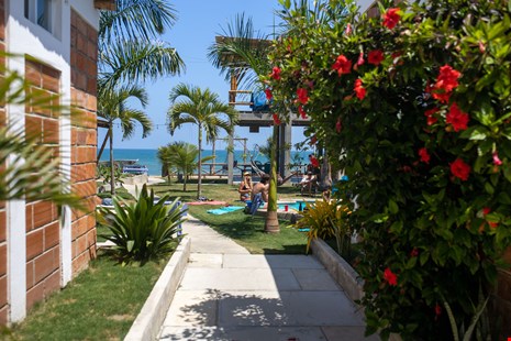 Puerto Engabao, Playas Breakfasts and vegetarian dinners included 779.545454545455 stay image