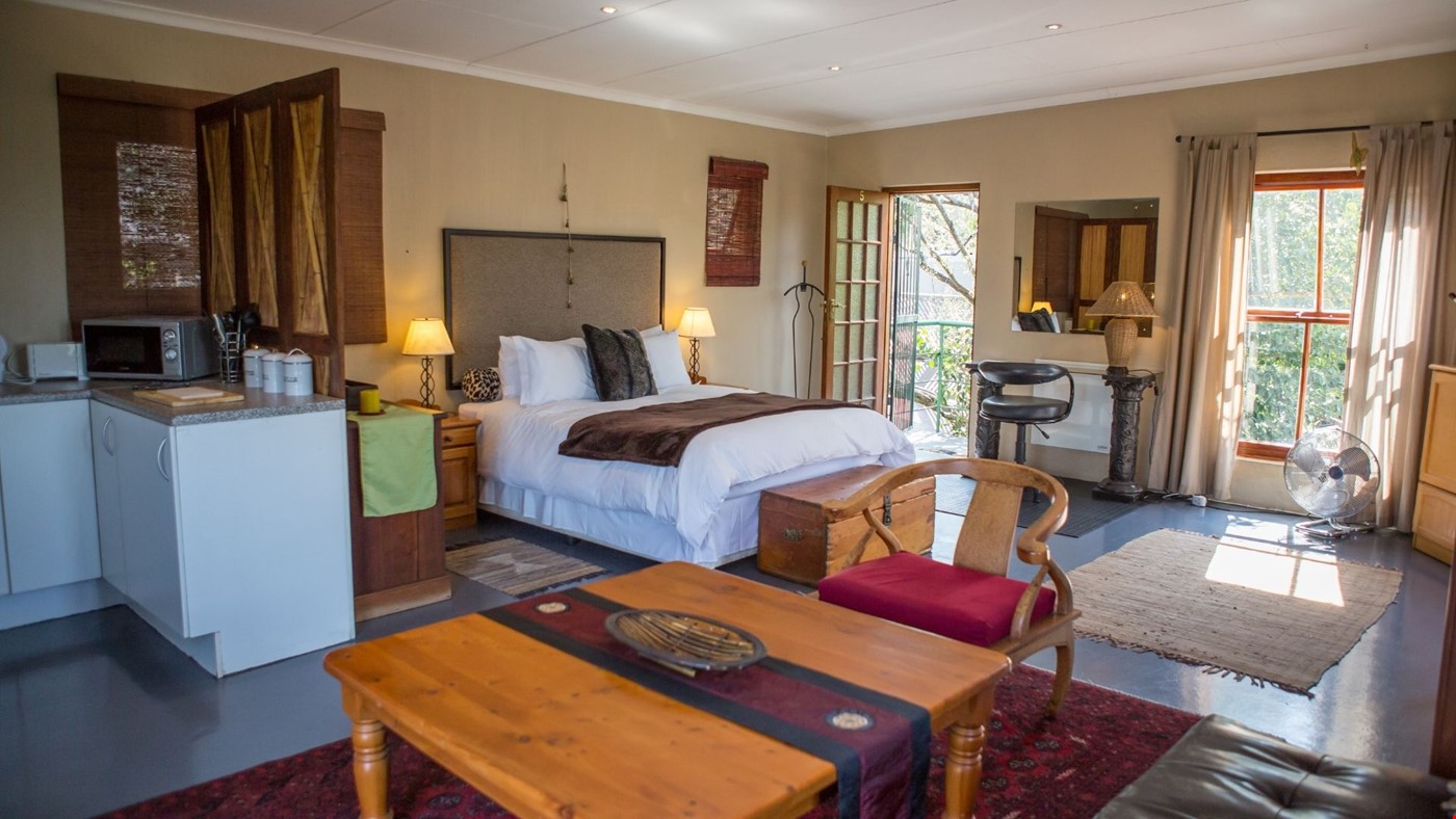 Hotel Johannesburg South Africa nomad remote 4d01dc9f-b289-4127-9e63-761e6b90e7af_4.jpg