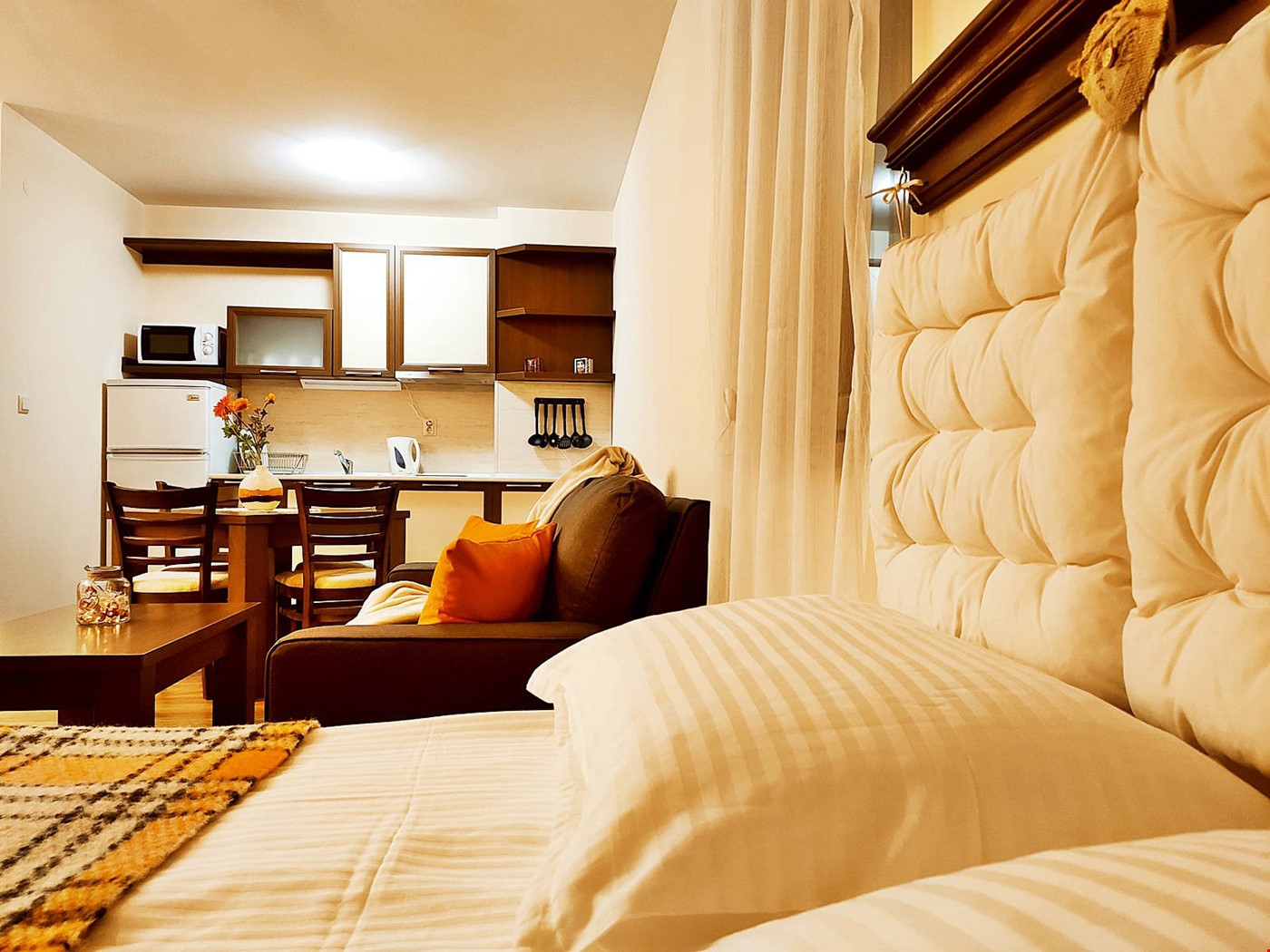 Hotel Smolianskite ezera Bulgaria nomad remote b74dd698-2946-41fc-94bc-94c41728e2a2_1img-20201222-200418-1600x1200.jpg