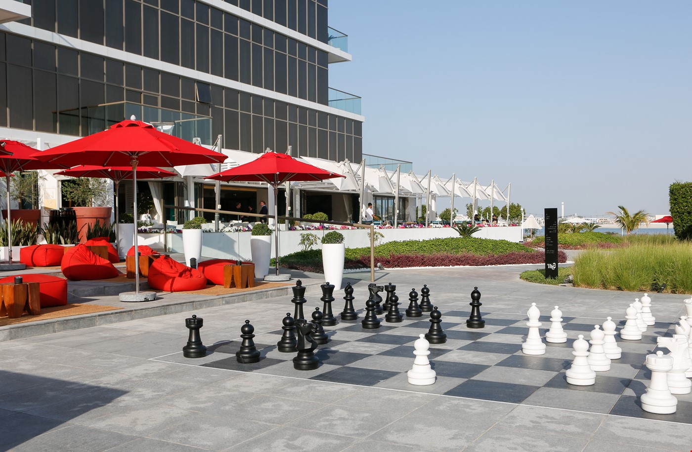 Hotel Dubai United Arab Emirates nomad remote 92027461-7ca0-4102-901b-1eebe0781f27_Chessfield.jpg