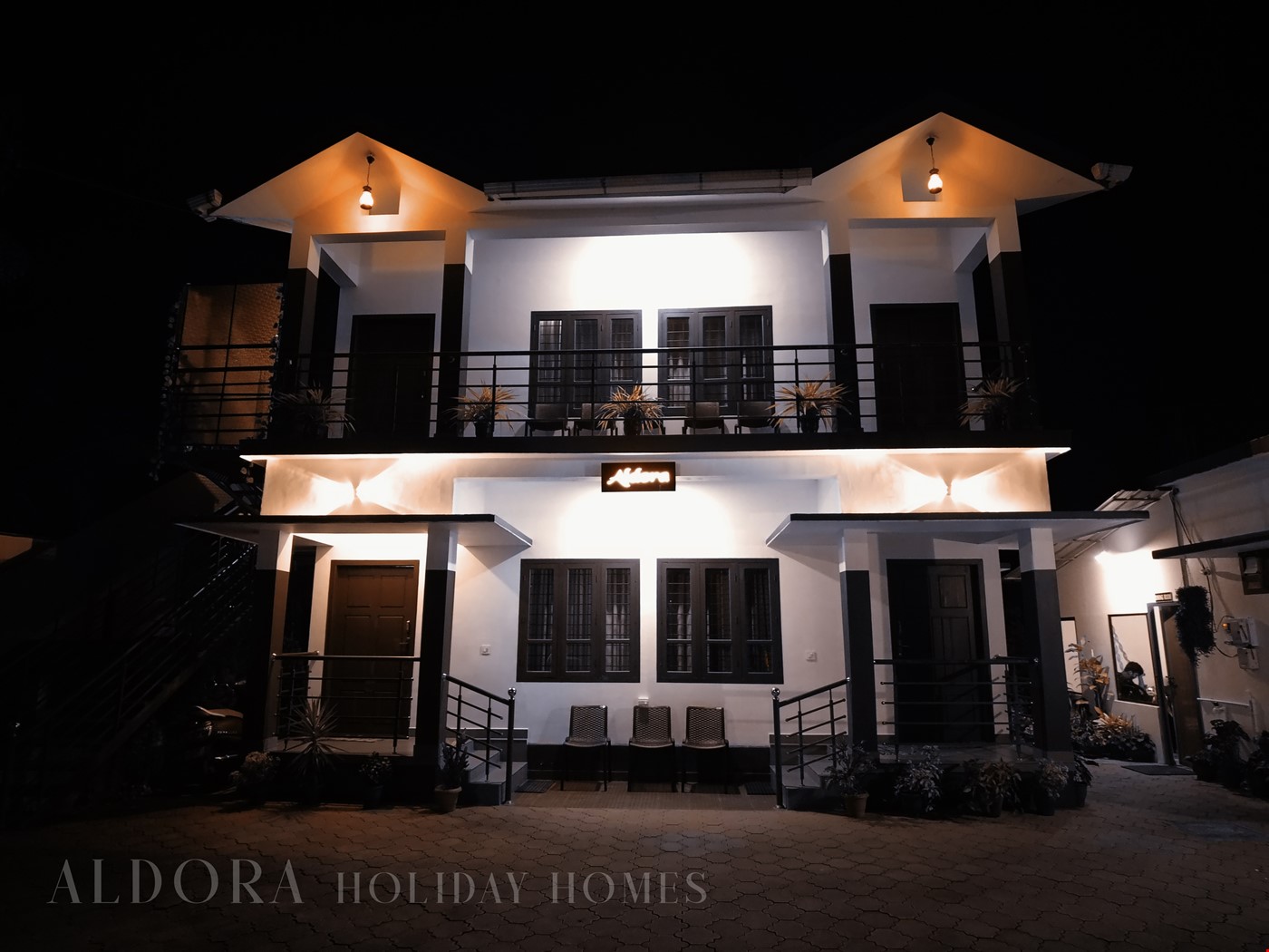 Aldora Holiday Homes image