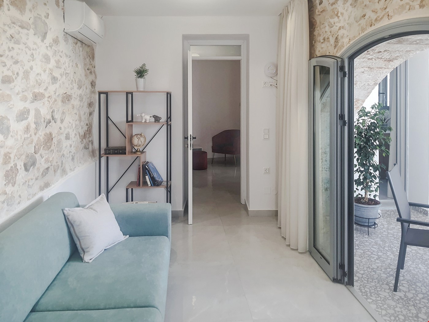 Hotel Rethymno Greece nomad remote 6cd9f9d7-b48d-46a9-908d-97b22c179e91_PSX20230619010843.jpg
